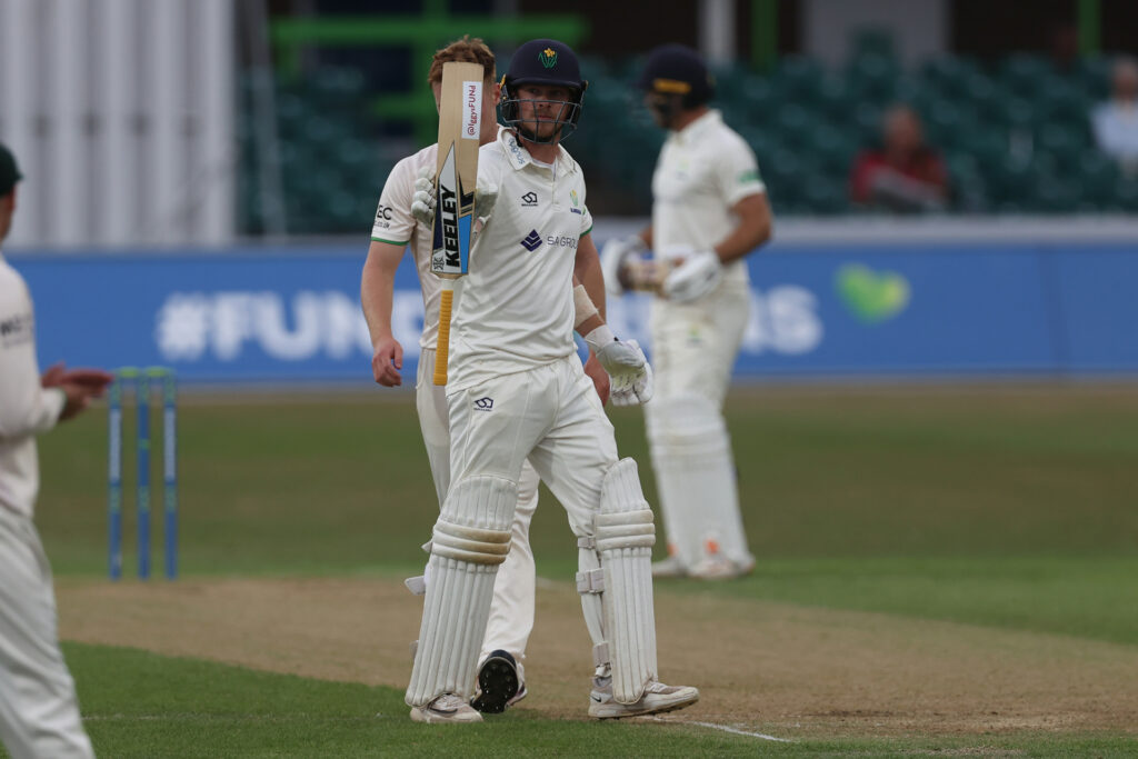 Sam Notheast vs Leicestershire