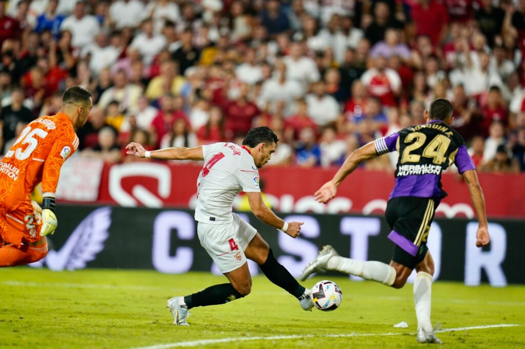 Karim Rekik vs Real Valladolid