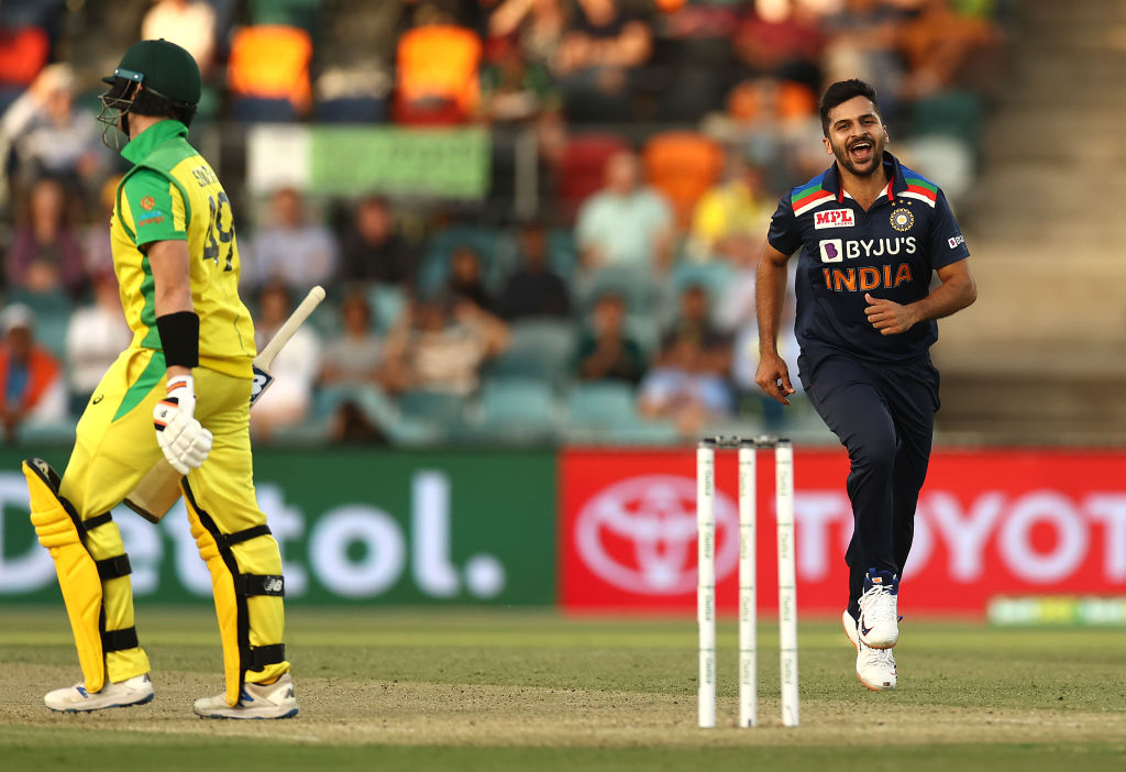 Shardul Thakur vs Australia